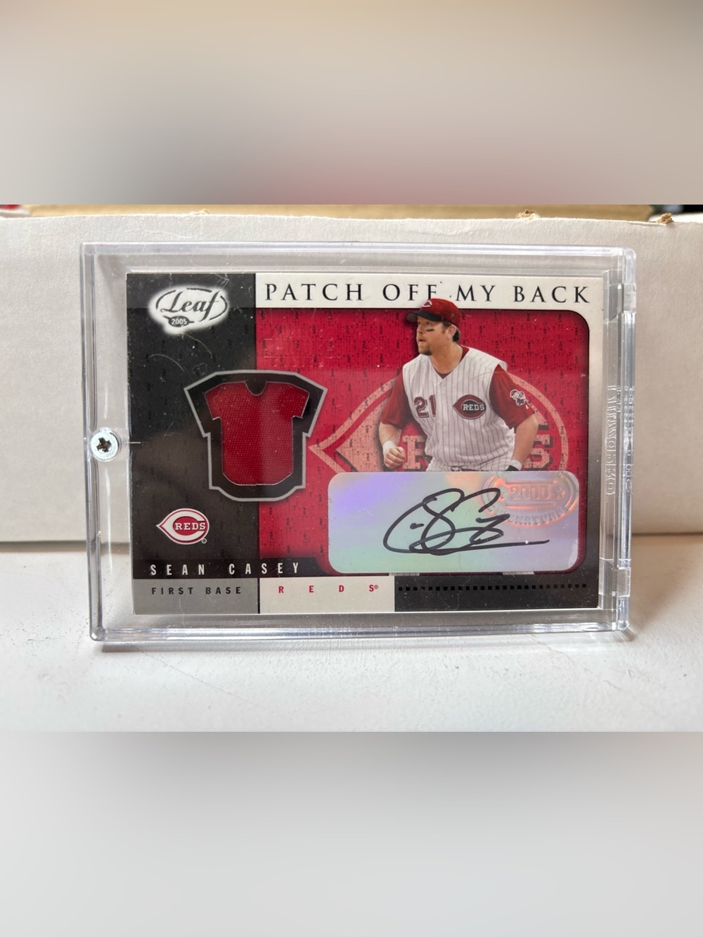 Sean Casey 2005 Leaf Patch Auto Jersey 5 /10 Reds Card
